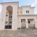 A NEWLY BUILT MAGNIFICENT 5 BEDROOM fully detached duplex